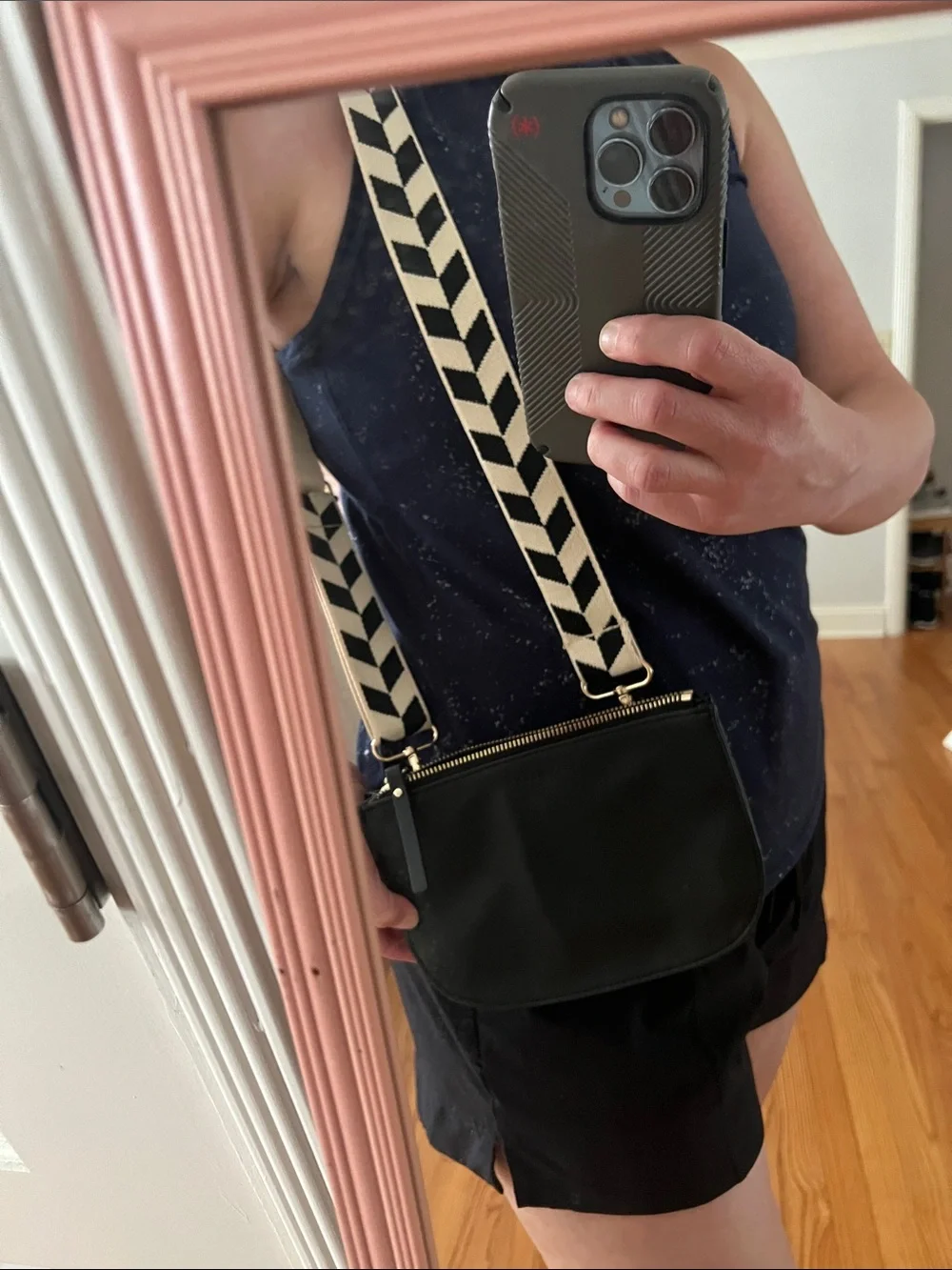 Canvas strap replacement chevron cream and black adjustable guitar strap